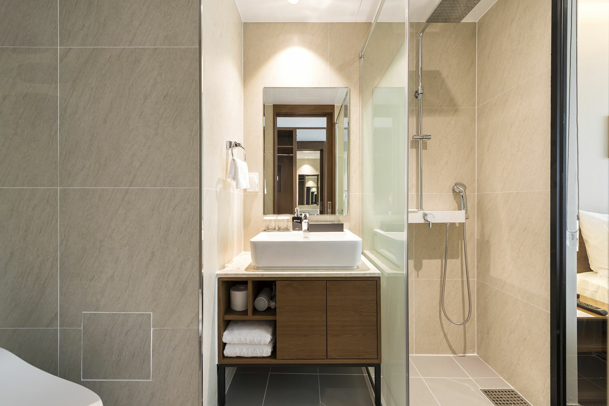 Ramada Encore By Wyndham Busan Haeundae Экстерьер фото