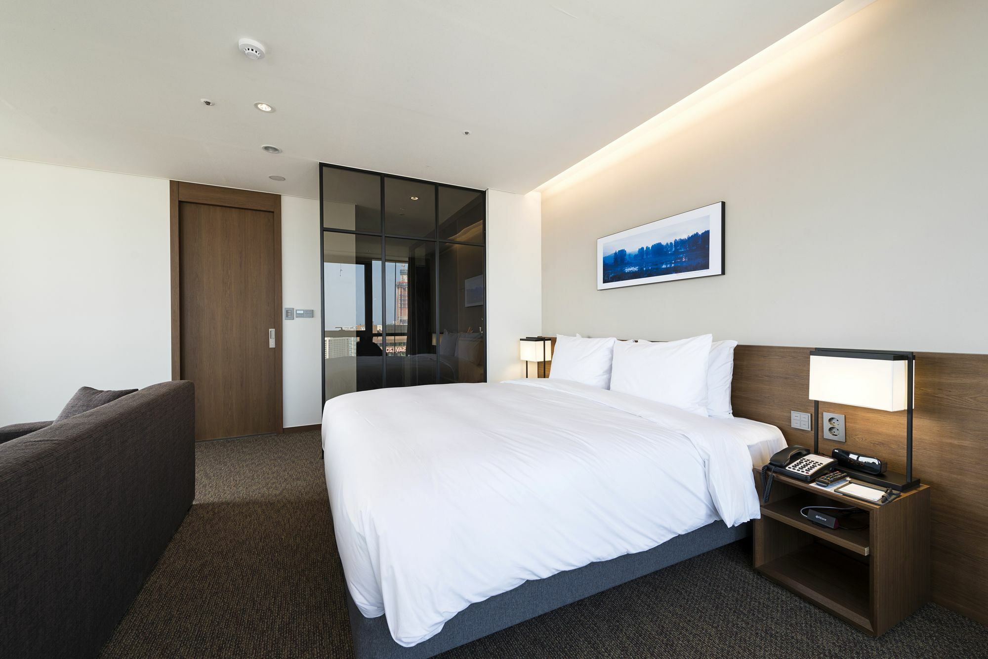 Ramada Encore By Wyndham Busan Haeundae Экстерьер фото